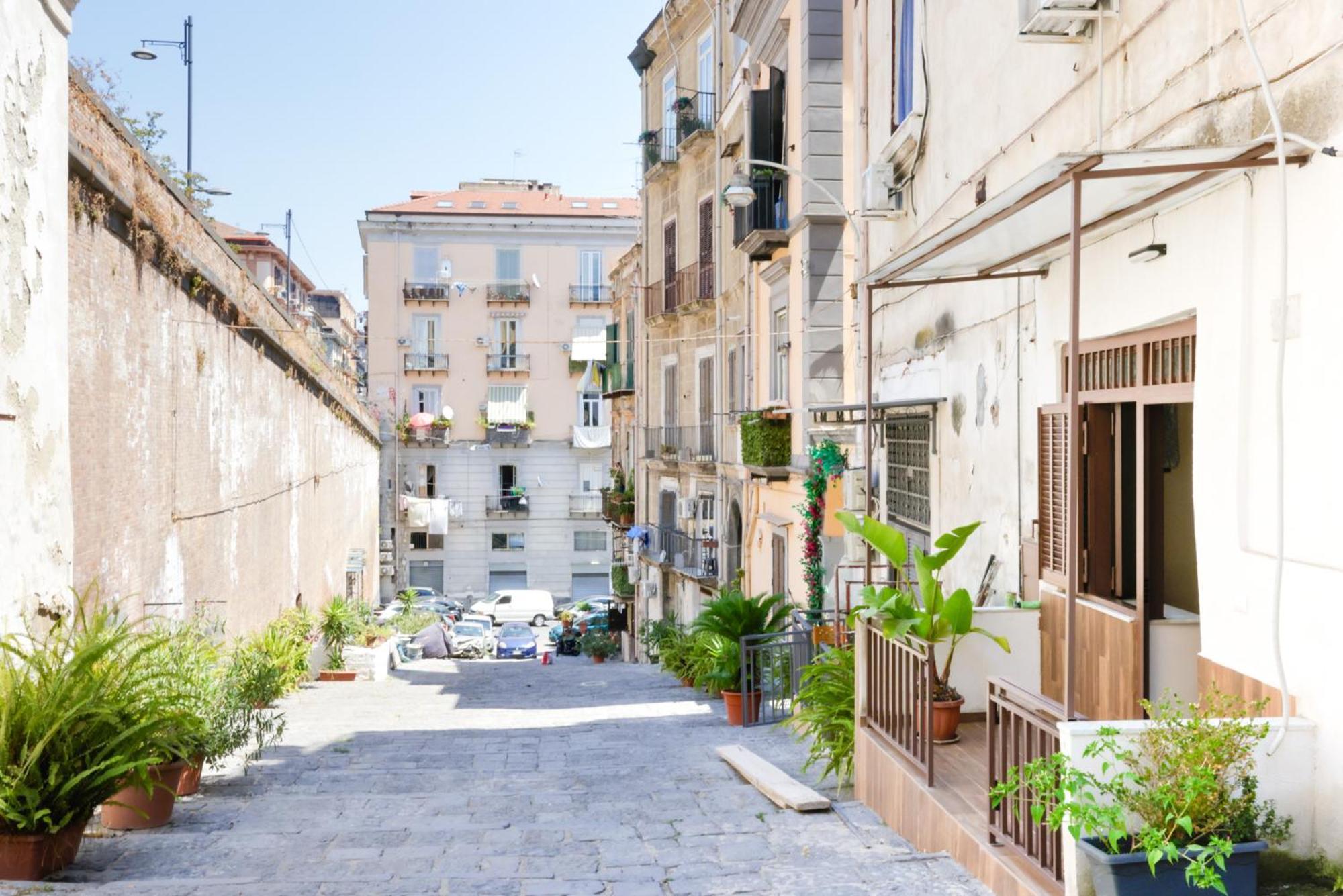 La Casetta Sulle Rampe Naples Exterior photo